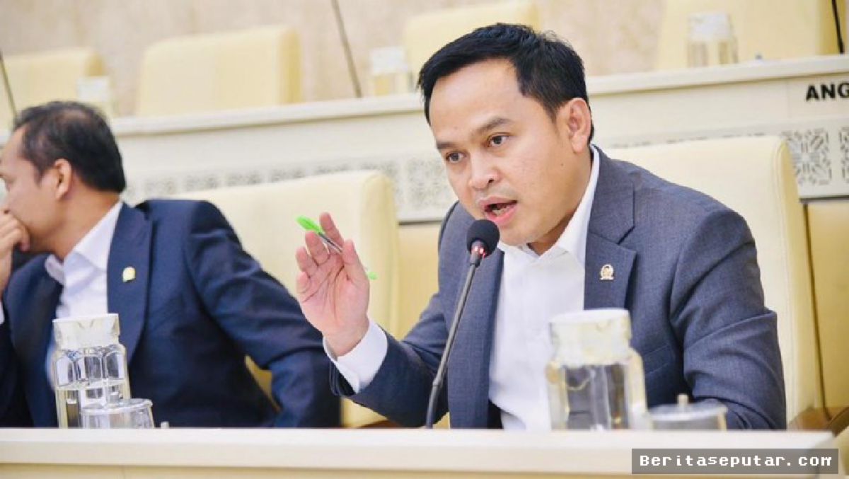Jakarta — Legislator Sebut Ubah Nama Jabar Jadi Sunda Harus Lewat UU