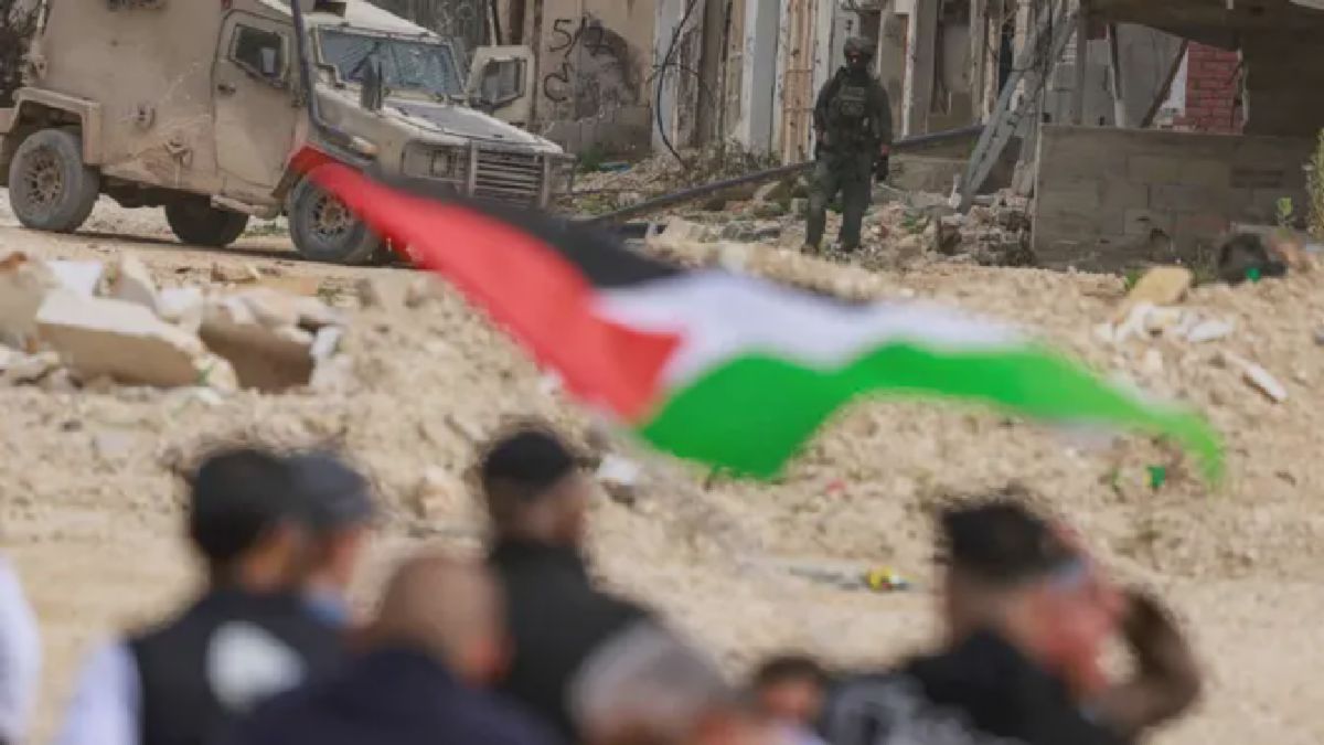 Tepi Barat — Warga Palestina Desak Israel Buka Akses Kamp Nur Shams