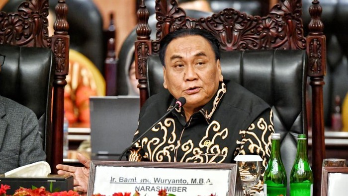 Bambang Pacul Puji Survei Kepercayaan Polri: Bukti Bhayangkara Makin Dicintai Rakyat