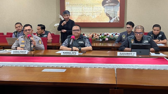 Kortas Tipikor Polri Tetapkan 4 Tersangka Dugaan Korupsi Jual Beli BBM