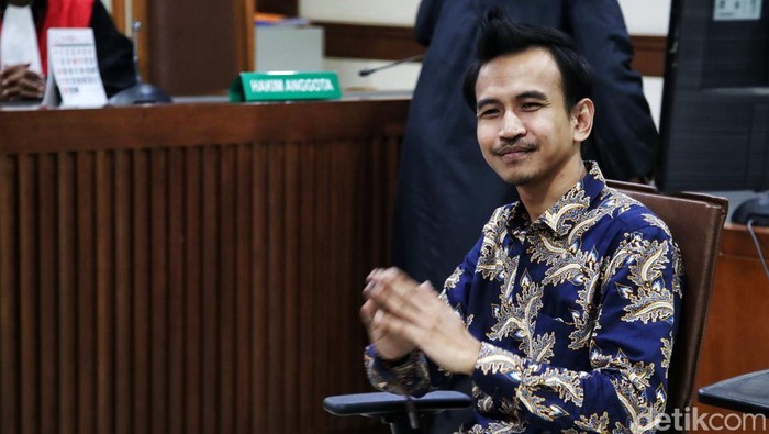 Adam Deni Terancam 15 Tahun Bui Usai Aksi Koboi Rusak Ruko di Jakut