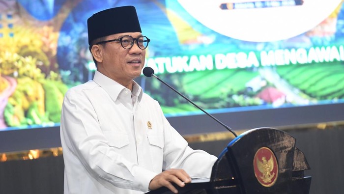 Menteri Desa Jelaskan Urgensi Latihan Militer untuk 30 Ribu Calon Pengelola Kopdes
