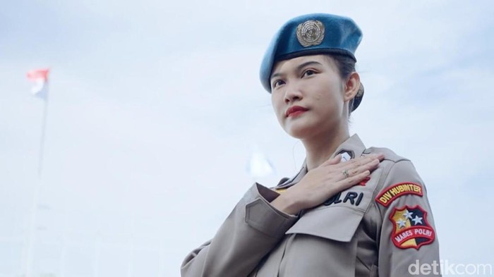 Brigadir Renita Rismayanti berhasil mencatatkan prestasi gemilang di kancah internasional melalui inovasi pendataan yang revolusioner saat menjalankan tugas perdamaian. Bertugas sebagai Petugas Basis Database Kriminal di Misi Stabilisasi Terintegrasi Multidimensi PBB di Republik Afrika Tengah (MINUSCA) pada periode 2023-2024, ia melakukan terobosan besar dengan melakukan migrasi data kriminal milik UN Police.