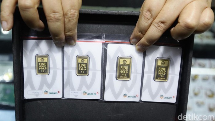 Harga Emas Antam Hari Ini Stagnan di Level Rp2,67 Juta per Gram, Simak Rinciannya