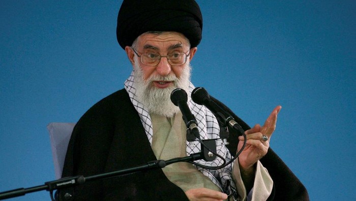 Pemakaman Ayatollah Khamenei, Iran Peringatkan AS-Israel Tak Macam-macam