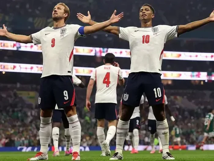 Kemenangan Bersejarah di Neraka Azteca: Inggris Taklukkan Meksiko dan Badai untuk Melaju ke Perempat Final Piala Dunia 2026
