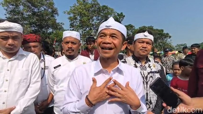 Disomasi Buntut Lagu 'Lalaki Langit', Bupati Purwakarta Beberkan Awal Mula Karya Kontroversial