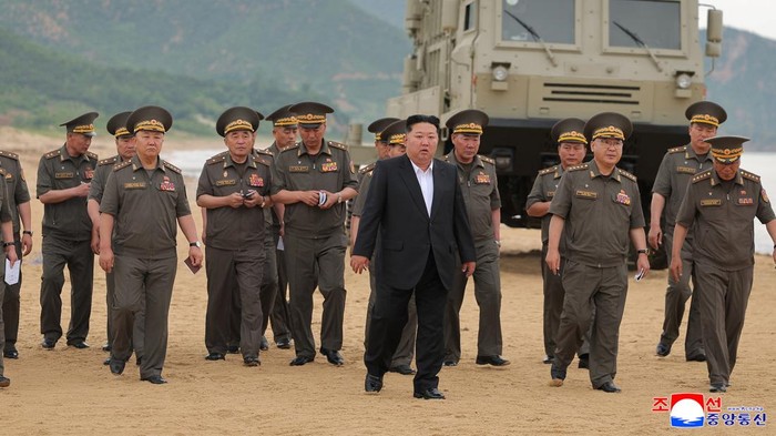 Kim Jong Un Kembali Pamer Kekuatan, Uji Sistem Artileri yang Diklaim Jangkau Seoul