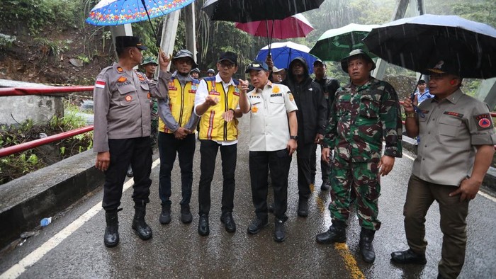 Tito Pastikan Keselamatan Masyarakat Jadi Panglima Pembangunan Infrastruktur Pascabencana di Bener Meriah