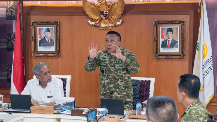 Bentuk Karakter Siswa, 1.000 Taruna TNI Diterjunkan Bina Sekolah Rakyat