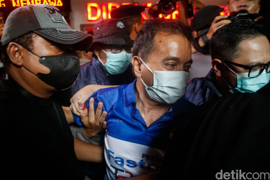 Deretan Pasal Jerat Roy Suryo dan dr Tifa di Kasus Ijazah Jokowi