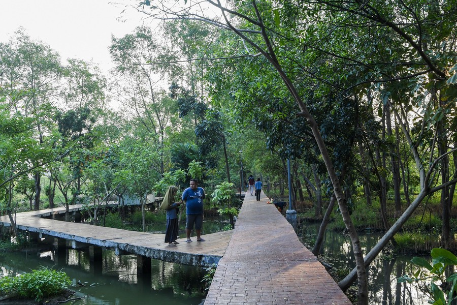 Hutan Kota Rorotan Jadi Oase Hijau di Utara Jakarta