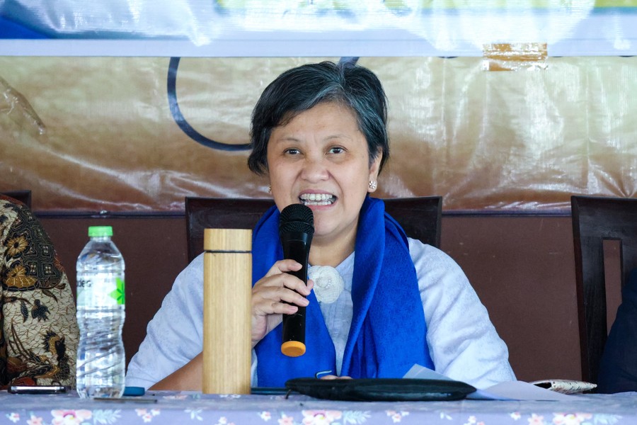 Kepatuhan dunia usaha dan lembaga pemerintahan dalam menyerap tenaga kerja penyandang disabilitas dinilai masih jauh pan