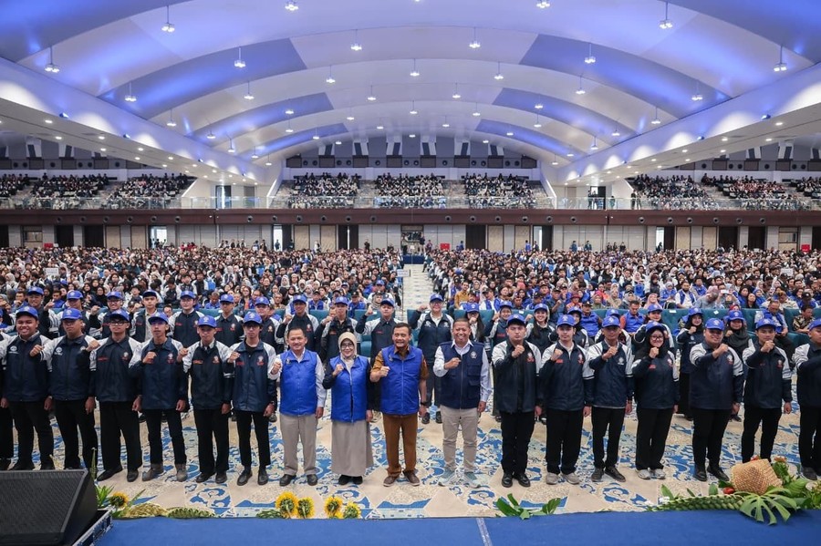 Ahmad Luthfi Lepas Ribuan Mahasiswa KKN untuk Perkuat Kecamatan Berdaya