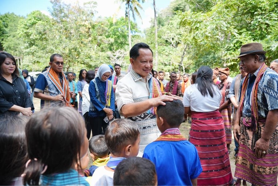 Mendagri Apresiasi Kelestarian Desa Adat Matabesi di Perbatasan NTT