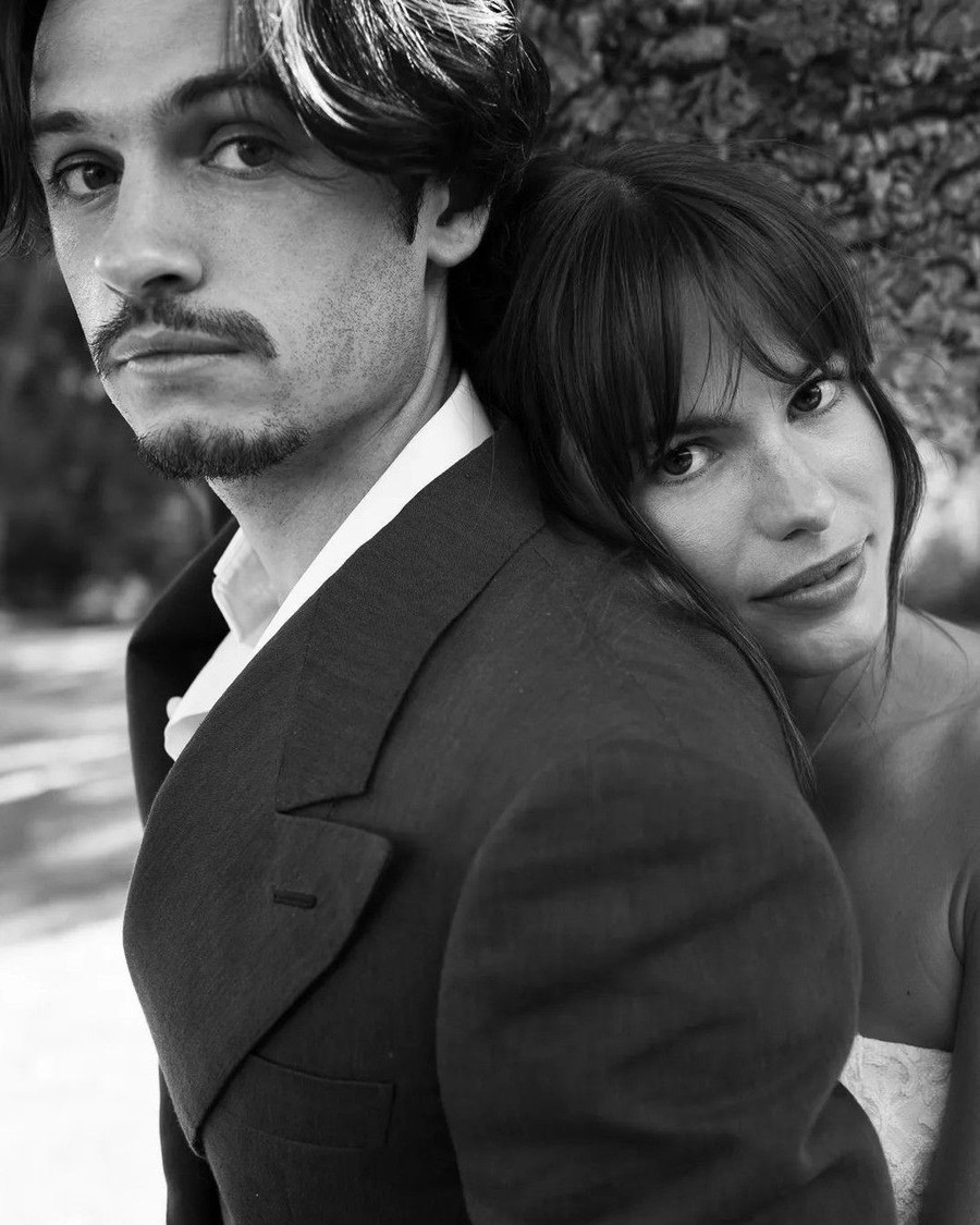Pernikahan Dylan Jagger Lee dan Paula Bruss di Prancis