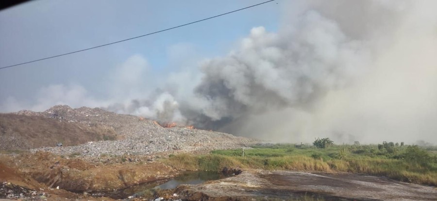 Kebakaran Meluas di TPA Jatiwaringin, 7 Hektare Lahan Hangus Dilalap Api