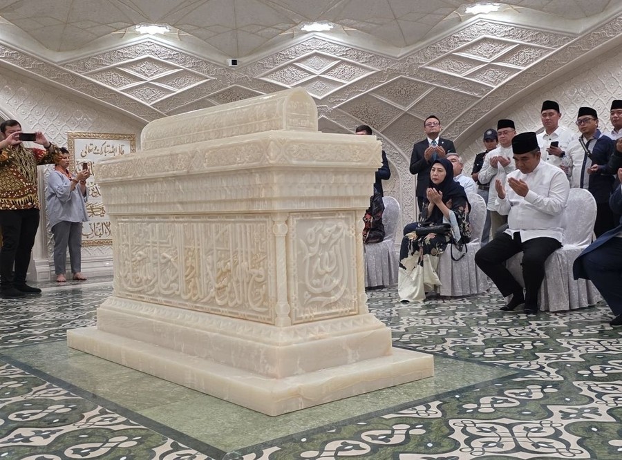 Ketua MPR Ziarah ke Makam Imam Bukhari di Uzbekistan, Singgung Peran Bung Karno