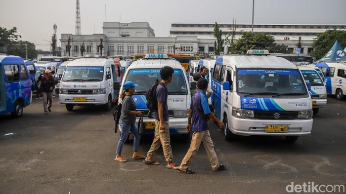 Mikrotrans JakLingko Rencana Ditarif Rp2.000, Tuai Kontroversi