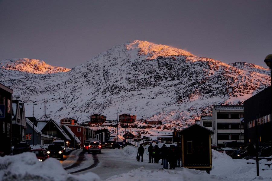 Denmark Kirim Wajib Militer ke Greenland di Tengah Manuver Politik Trump