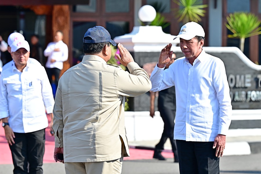 Jokowi Minta PSI Kawal Pemerintahan Prabowo-Gibran Hingga Dua Periode, Tanggapan Beragam Bermunculan