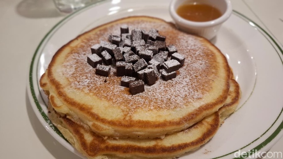 Bistro Hits di Jaksel Ini Punya Pancake Empuk dan Hot Chocolate Pekat