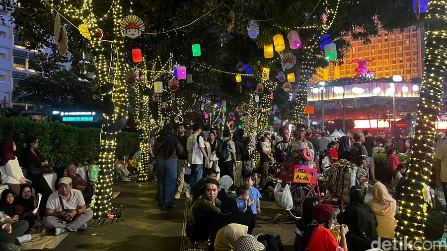 pernik Perayaan Puncak HUT ke-499 Jakarta di Bundaran HI