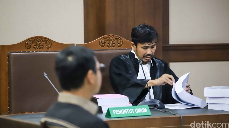 Beritaseputar.com, Jakarta – Tim Jaksa Penuntut Umum (JPU) pada Komisi Pemberantasan Korupsi (KPK) secara resmi mengaj