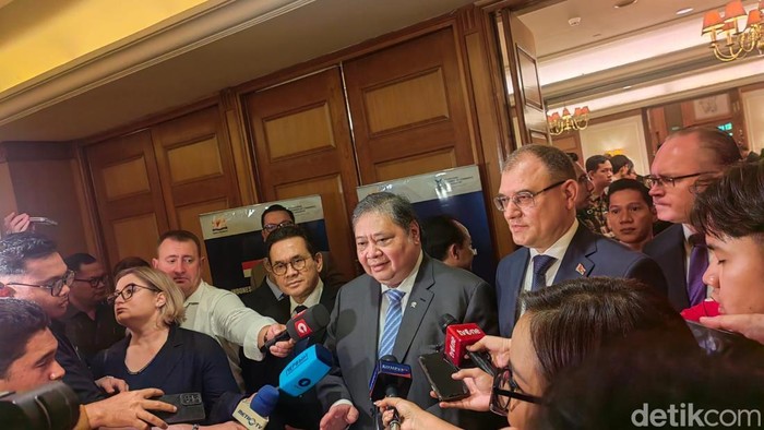 RI & Belarus Perluas Kerja Sama, Bidik Industri Alat Berat-Pupuk