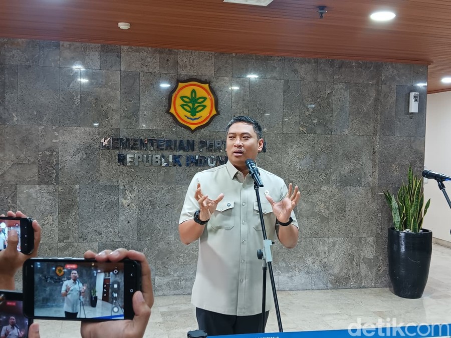 Prabowo Targetkan Indonesia Swasembada Bawang Putih dalam 3-4 Tahun