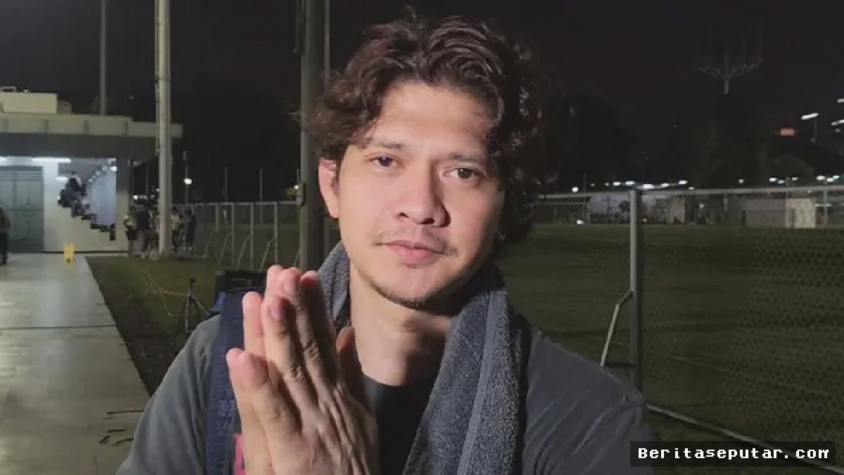 Iko Uwais Umumkan Audy Item Hamil Anak Ketiga