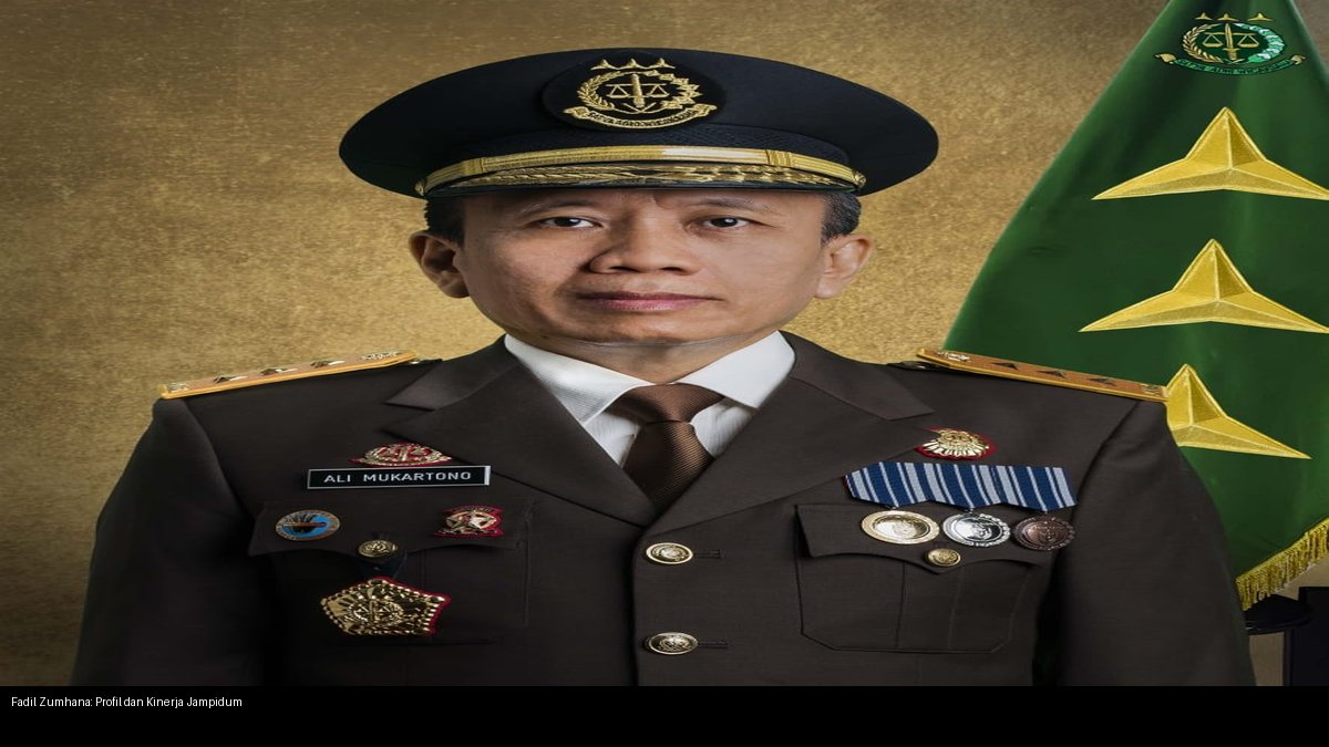 Fadil Zumhana: Profil dan Kinerja Jampidum