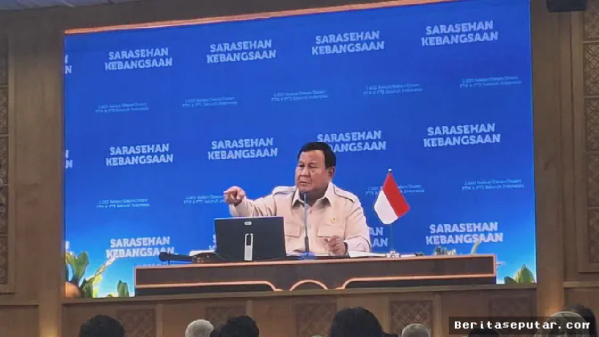 Ruang utama Jakarta Convention Center bergetar dalam senyap. Dua ribu enam ratus