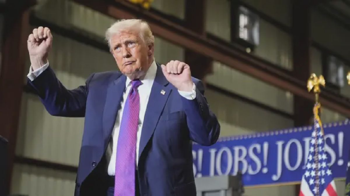 Trump Tanggapi Anjloknya Rubel dan Umumkan Kebijakan Proteksionis Baru
