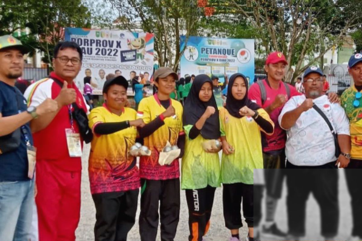 Petanque Asal Prancis Kini Diminati Lintas Generasi