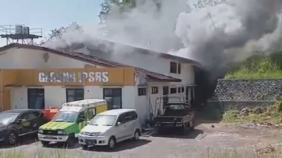 Api Melalap RSUD Sekarwangi, Sinar Matahari Diduga Pemicu