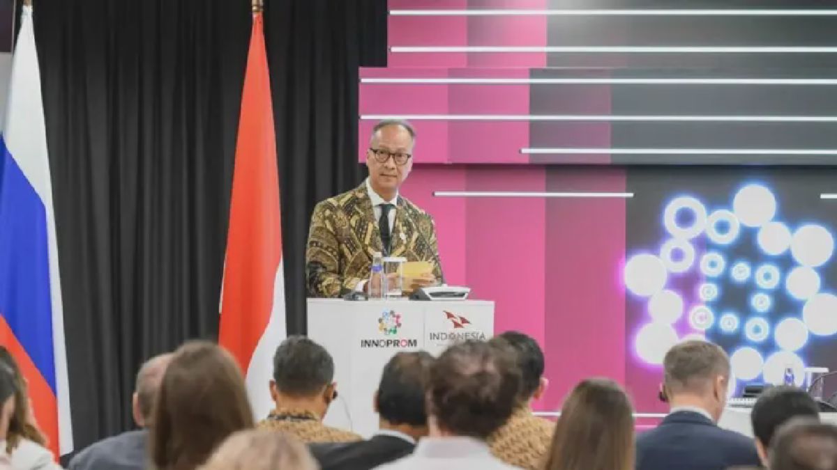 Menperin Promosi KEK di Rusia, Kapal Patimban Angkut 700 Mobil