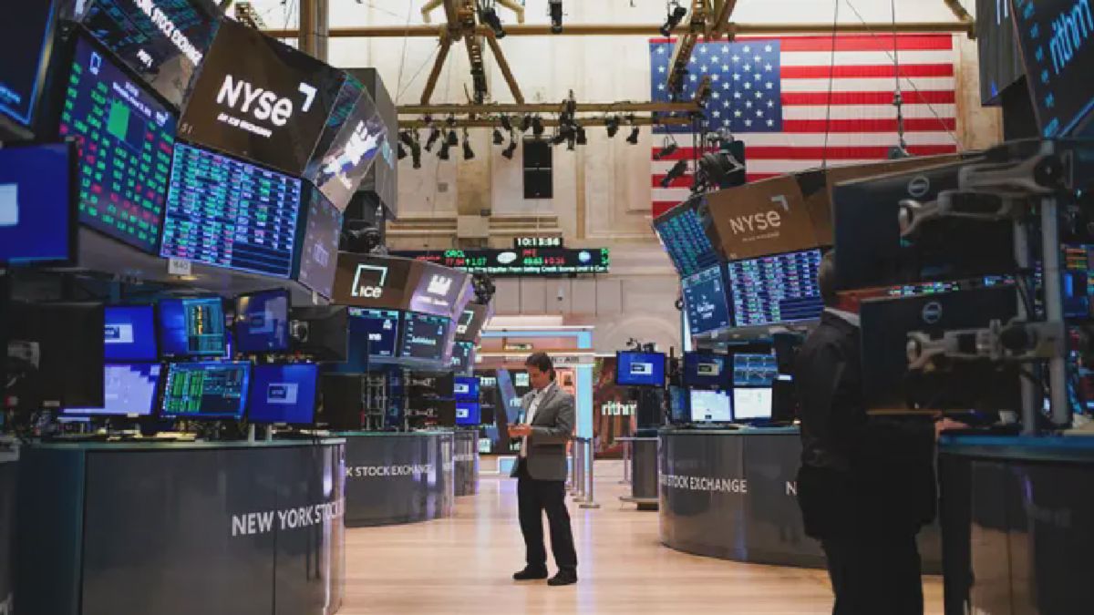 Wall Street Melonjak Usai Inflasi AS Tunjukkan Penurunan Mengejutkan