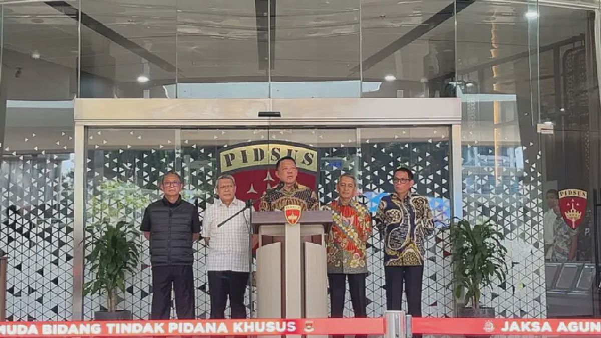 Jampidsus Febrie Adriansyah Tetapkan Tersangka Baru Korupsi Bansos