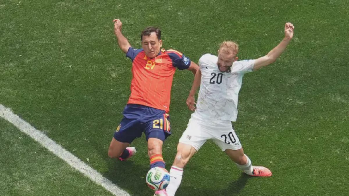 Oyarzabal Antar Spanyol ke 16 Besar, Yamal Bersinar