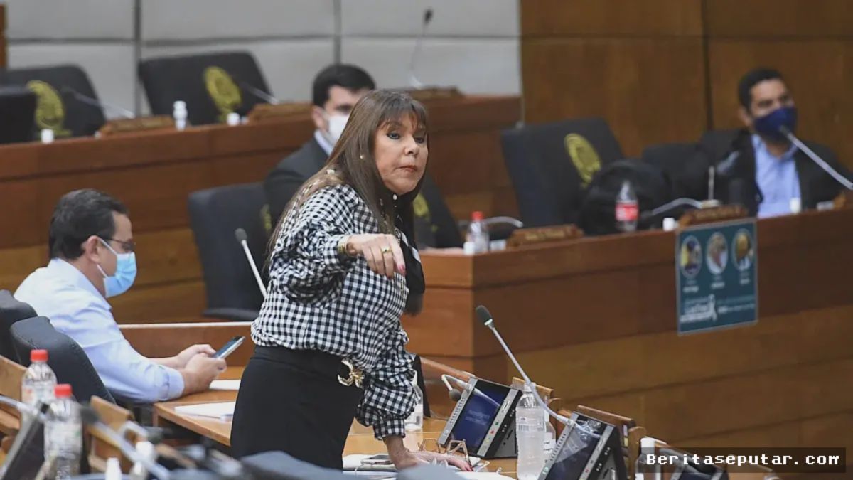 Skandal Rasisme Piala Dunia: Senator Perempuan Paraguay Celeste Amarilla Hina Kylian Mbappe