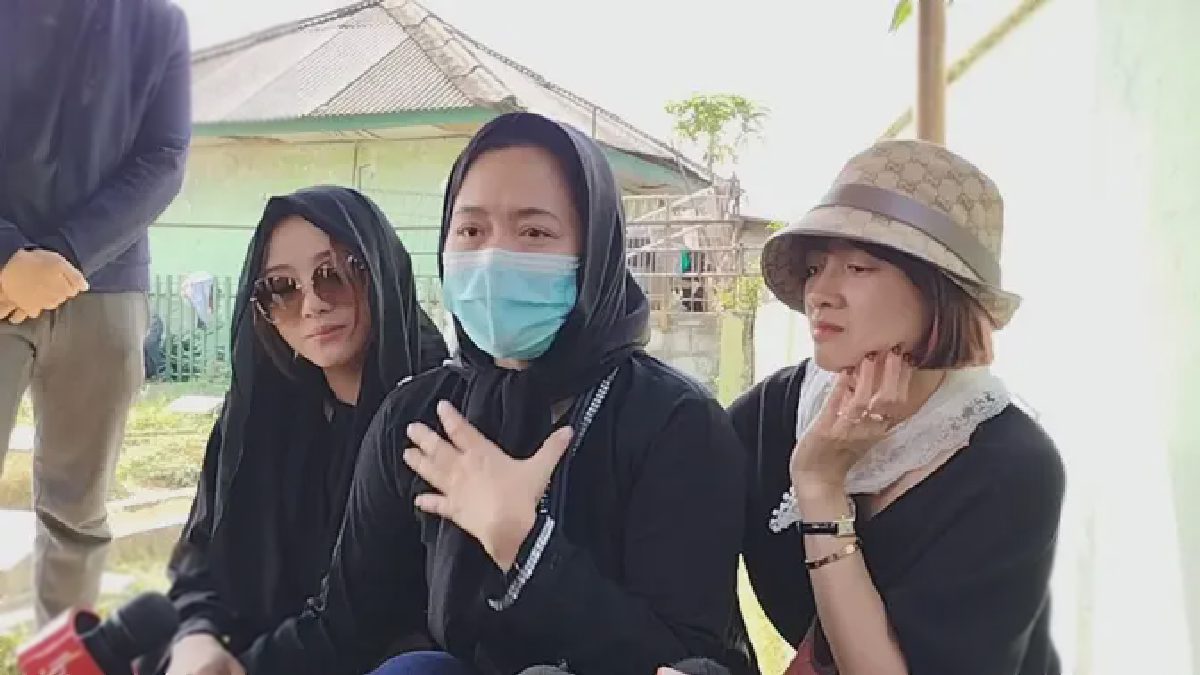Kisah Vega Darwanti: Detik-Detik Terakhir Sang Bunda Berpulang