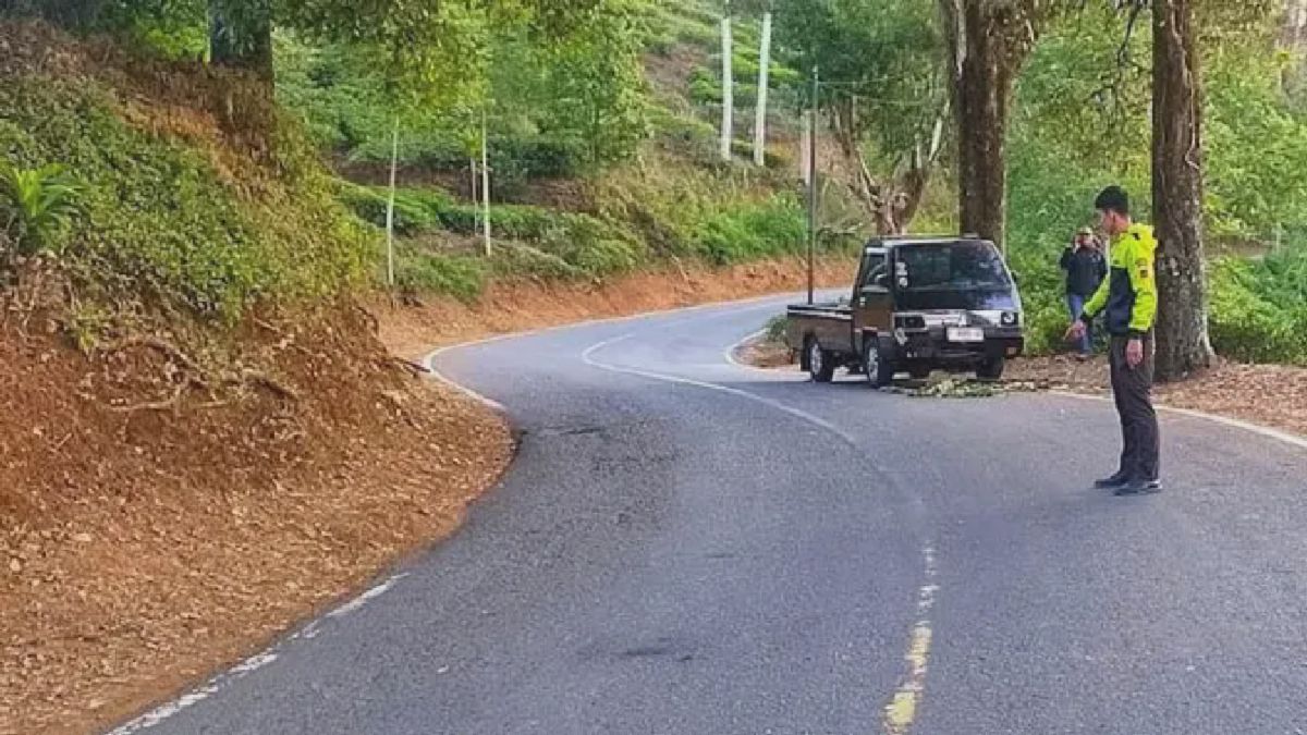 Pelajar Tewas Usai Gagal Salip Mobil di Jalur Kiara Dua Sukabumi
