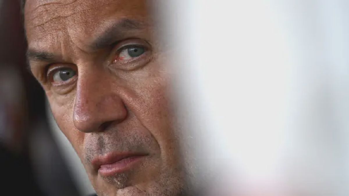 Paolo Maldini Didepak AC Milan, Warisan Emas Berakhir Pahit